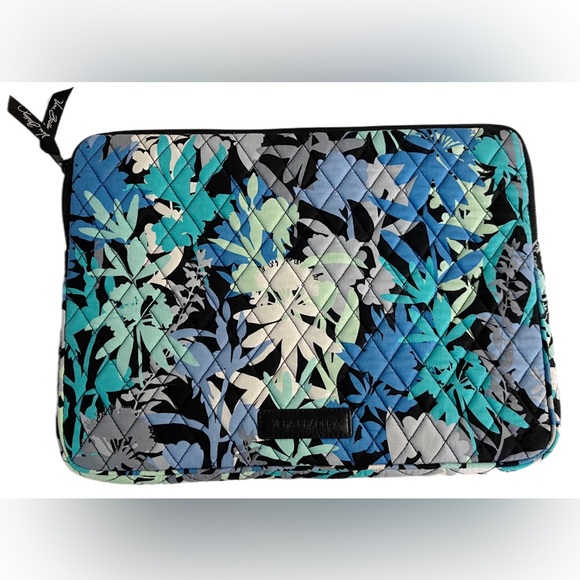 Vera Bradley BUNDLE of 1 Laptop Bag and 1 Wallet - Picture 4 of 15